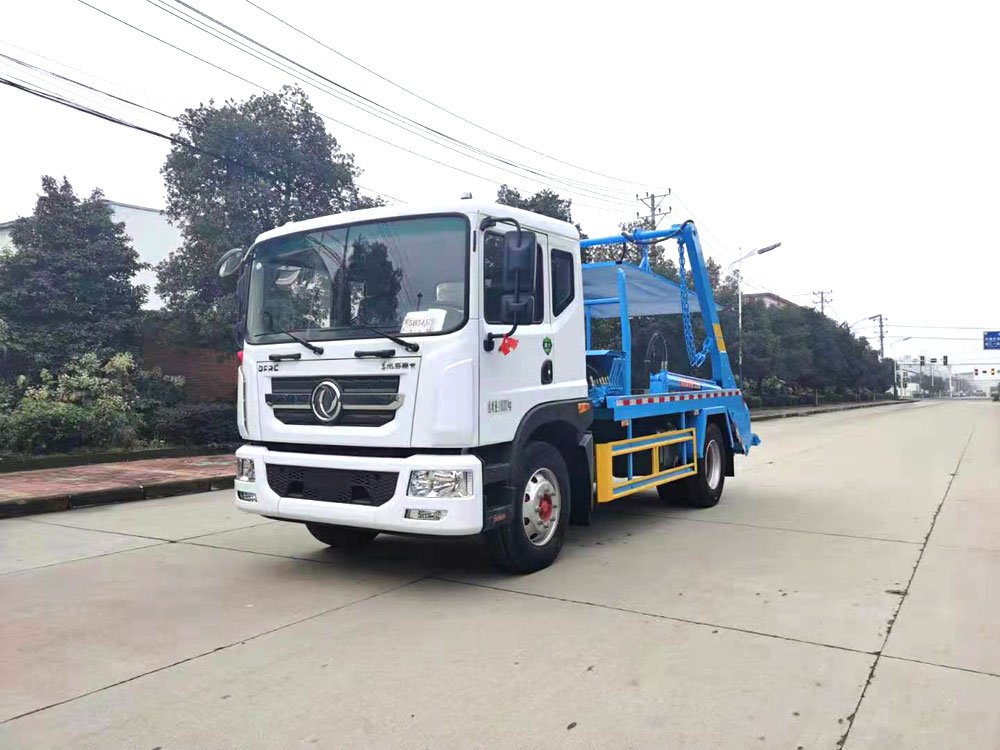國六多利卡大型D9擺臂式垃圾車(chē)