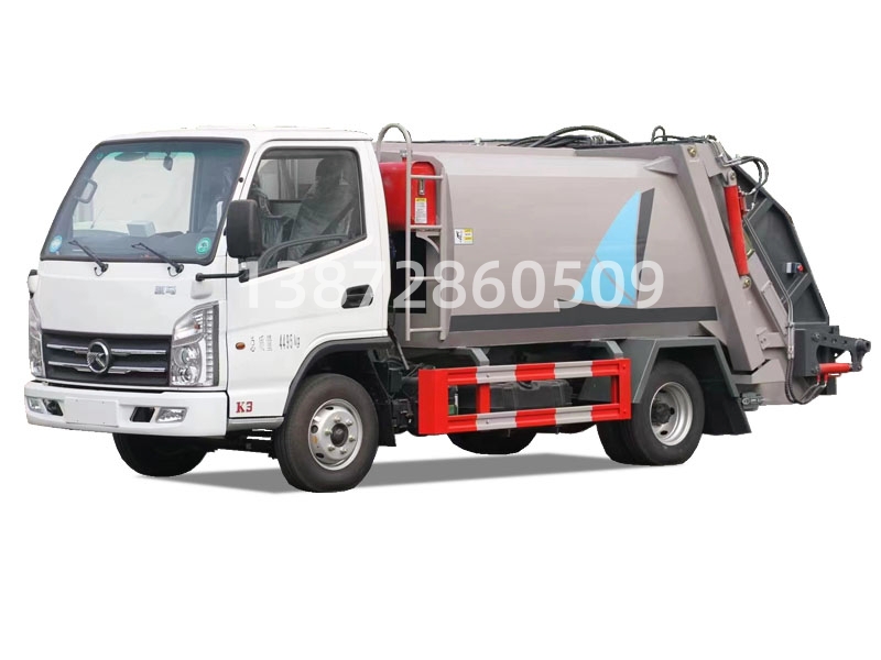 凱馬3方小型壓縮式垃圾車(chē)