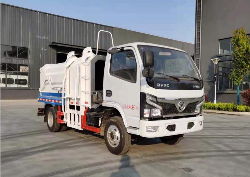 東風(fēng)4.5方無(wú)泄漏垃圾車(chē)